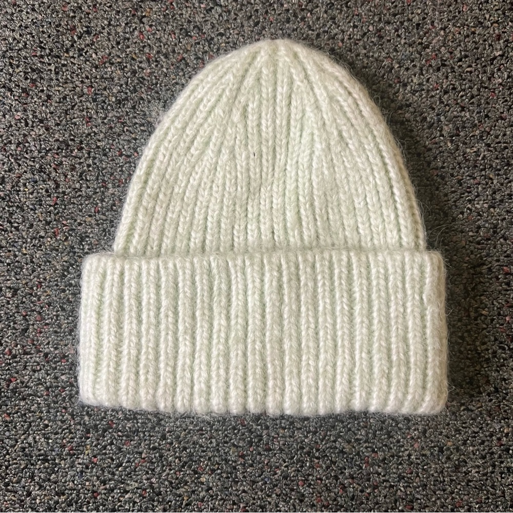 A NEW DAY Pastel Green Knit Chunky Fold-Over Thick Beanie Hat Winter Accessory